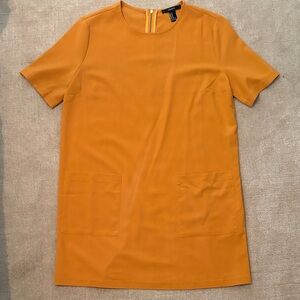 Mustard Yellow Short Sleeve Dress with pockets Size Medium